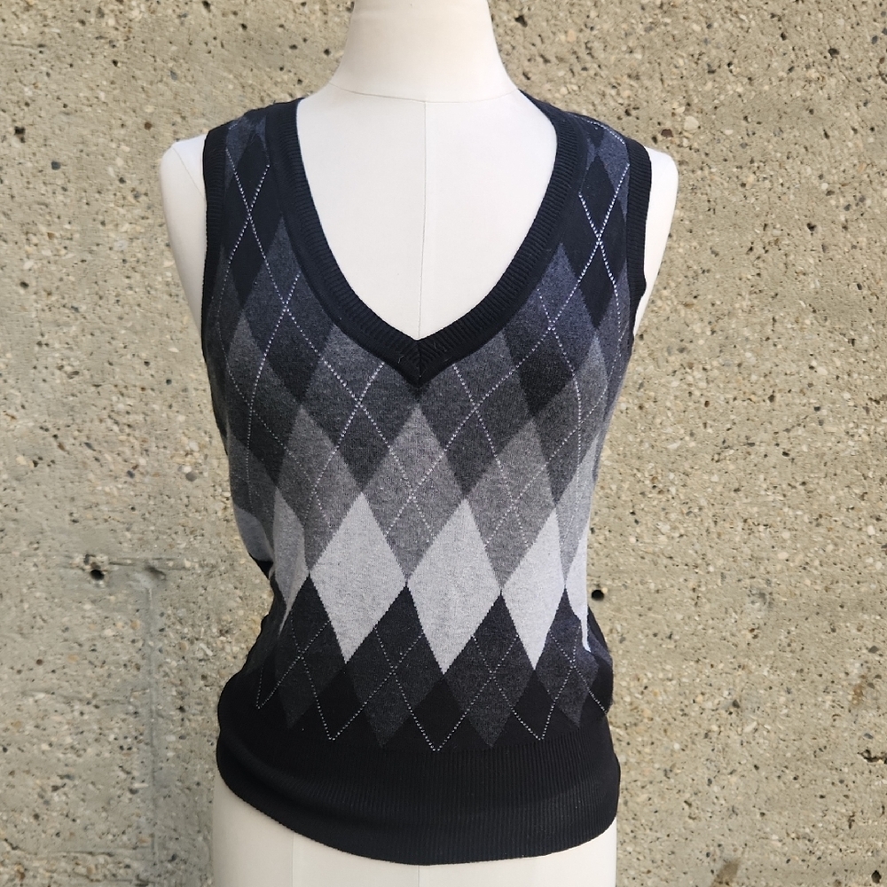Vintage Black and Gray Argyle Sweater Vest